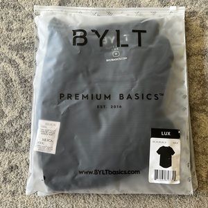 Mens crew neck bylt shirt